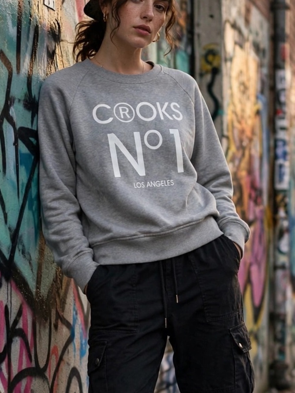 Crooks & Castles Sweatshirt Womens M Grey Logo Streetwear Crewneck Pullover